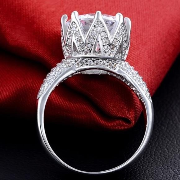 QUEEN CROWN 925 STERLING SILVER DIAMOND RING - Picture 5 of 7